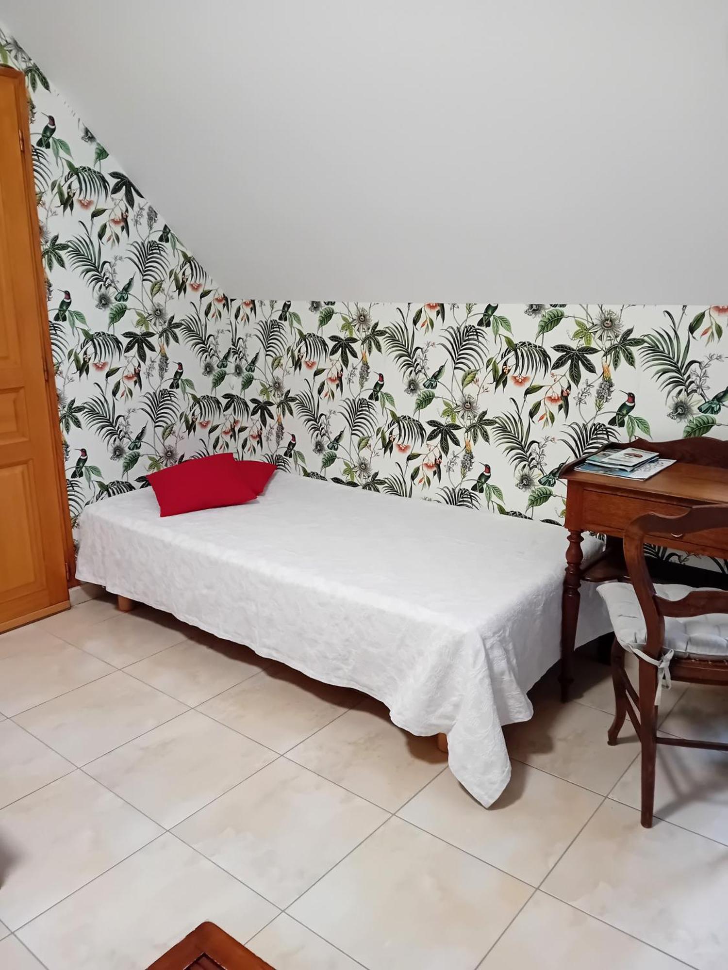Petit Chatelet Bis Hirel Εξωτερικό φωτογραφία